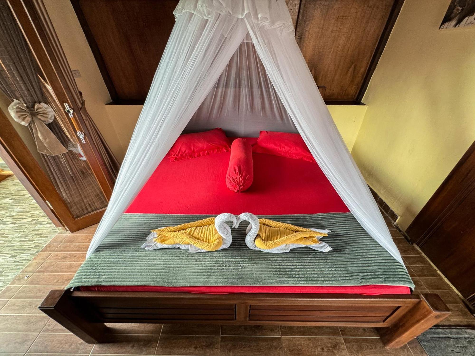 Sumatra Orangutan Treks Villa & Eco Jungle Trekking Activity Timbanglawang Exterior foto